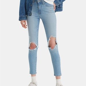Levi’s 721 High Rise Skinny Jeans